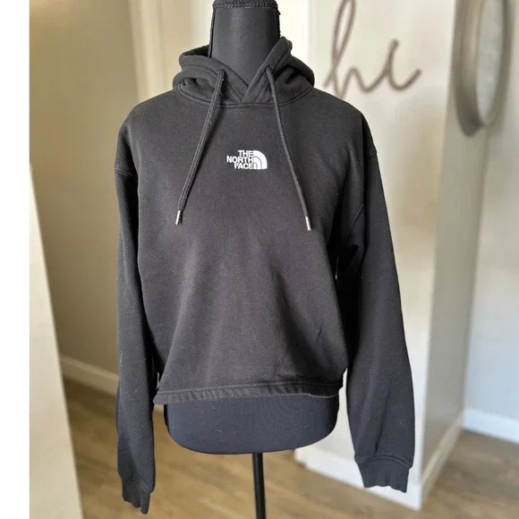 The North Face Womens Black Cropped Hoodie Sweatshirt Logo Size Medium - Picture 1 of 8